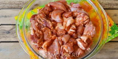 Шаг 7: шашлык ассорти из свинины, курицы и овощей