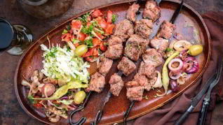 Рецепт Шашлыка из бараньей мякоти с луком