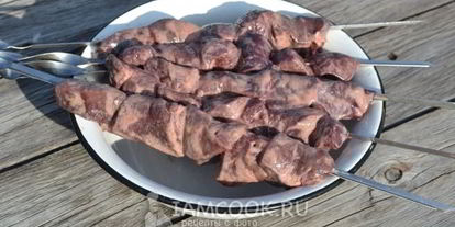 Шаг 6: шашлыка из говяжьей печени