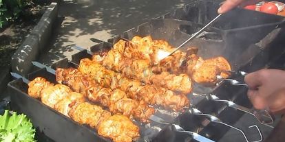 Шаг 11: шашлыка из индейки с салом