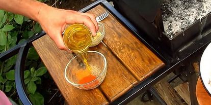 Шаг 3: шашлыка из индейки с салом