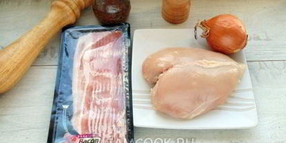 Шаг 3: шашлыка из куриной грудки в беконе