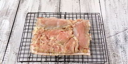 Шаг 10: шашлыка из куриной грудки в беконе