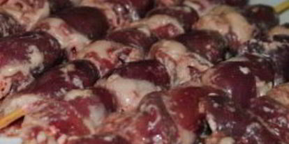 Шаг 3: шашлыка из куриных сердечек