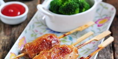 Шаг 5: шашлыка из курицы в духовке на шпажках