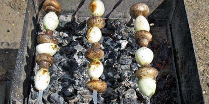 Шаг 2: шашлыка из шампиньонов