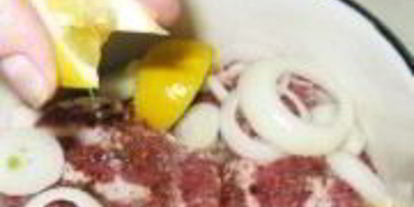 Шаг 4: шашлыка иза свинин с лимонома