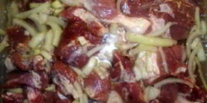 Шаг 6: шашлыка из свинины в минералке