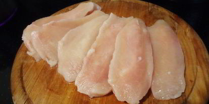 Шаг 3: миндального шницеля амаретто с острым вишневым соусом