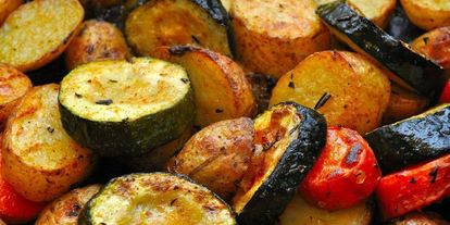 Шаг 2: шницеля и печеные овощи