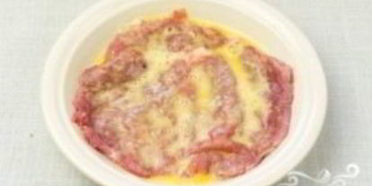 Шаг 4: шницеля в сухарях