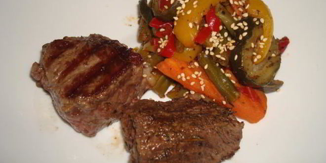 Рецепт мини стейки на гриле с овощами