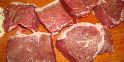 Шаг 1: мини стейки на гриле с овощами