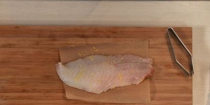 Шаг 2: стейка из дайкона с запеченным окунем