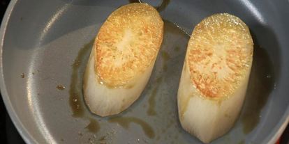 Шаг 3: стейка из дайкона с запеченным окунем