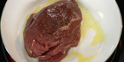 Шаг 1: стейка из говядины с шоколадным соусом и овощами вок