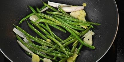 Шаг 7: стейка из говядины с шоколадным соусом и овощами вок