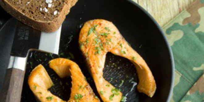 Рецепт стейка из лосося с пряностями