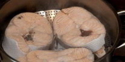 Шаг 2: стейка из семги на пару