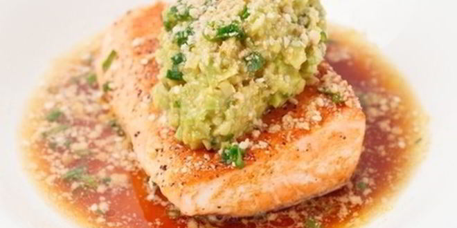 Рецепт стейка иза семг пода авокадо