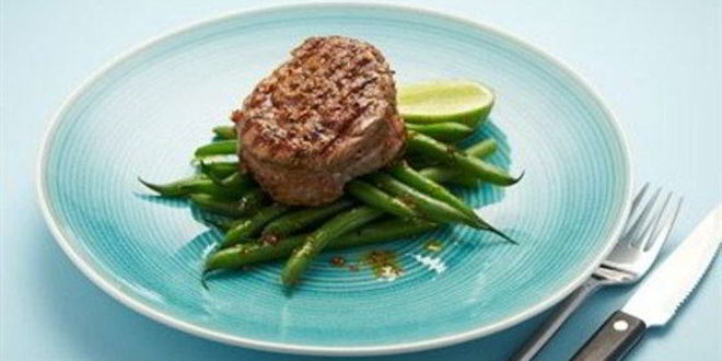 Рецепт Стейка на гриле с французским зеленым горошком