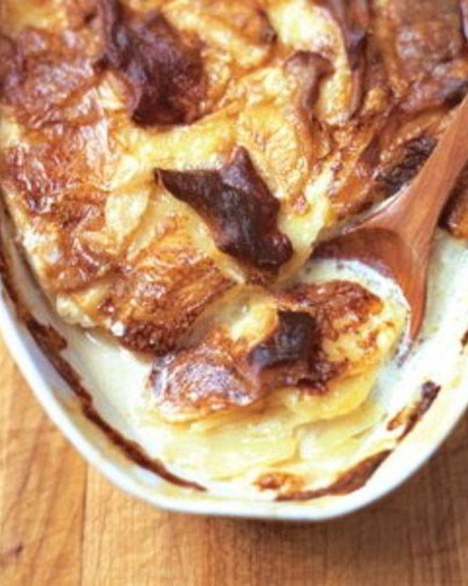 Рецепт стейка с горчичным соусом и сливочным картофелем