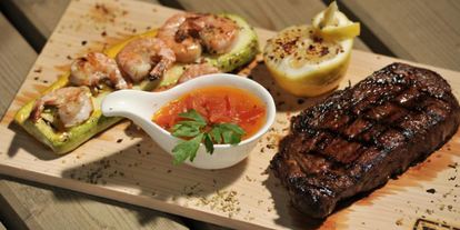 Шаг 5: стейка с сэндвичем из кабачка