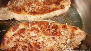 Рецепт Стейка свиного на косточке