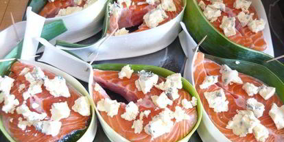 Шаг 1: стейков из лосося с голубым сыром