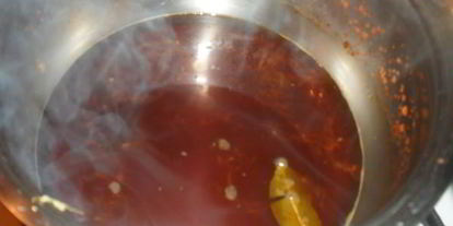 Шаг 2: свиных стейков под соусом с запеченым картофелем