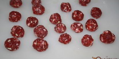 Шаг 1: фунчозы с говяжьими тефтельками и овощами