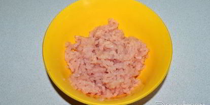 Шаг 1: куриных тефтелей в сметанно-томатном соусе