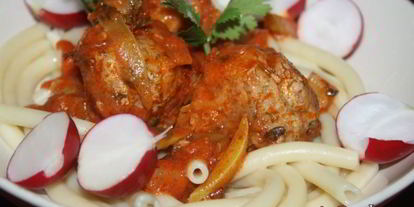 Шаг 9: свиного-говяжьих тефтельки тушеные в томате с овощами