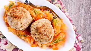 Рецепт Тефтелей из говядины с морковью и курагой