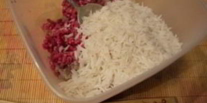 Шаг 1: тефтелей под соусом