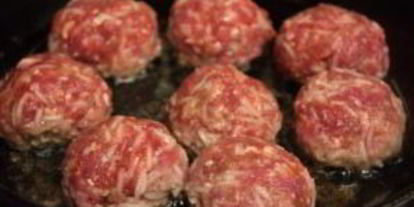 Шаг 3: тефтелей под соусом