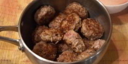 Шаг 4: тефтелей под соусом