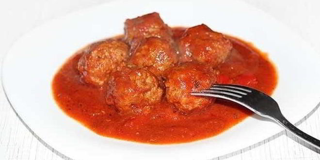 Рецепт тефтелей под томатным соусом