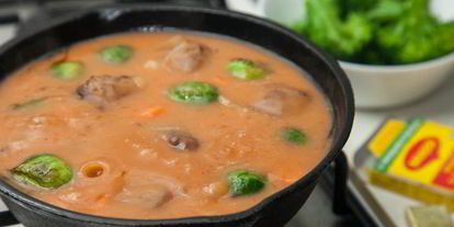 Шаг 15: тефтелей с брюссельской капустой в нежном соусе