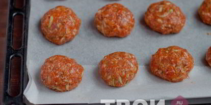 Шаг 5: тефтелей с кабачком и тыквой