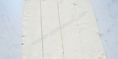 Шаг 3: тефтелей со слоеным тестом на шпажках