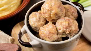 Рецепт Тефтелей в сметанном соусе