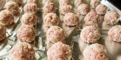 Шаг 4: тефтелей в сметанном соусе