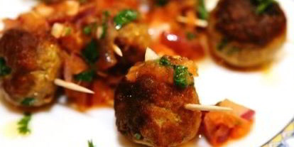 Шаг 8: телячьих тефтелек с соусом из помидоров