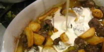 Шаг 3: тушеной картошки с тефтелями