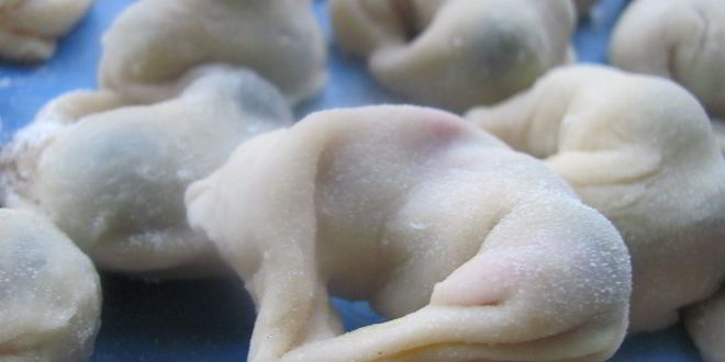 Рецепт Домашних вареников с черникой