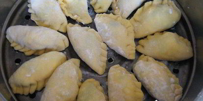 Шаг 3: паровых вареников с зеленью и яйцом