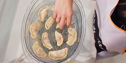 Шаг 13: теста для вареников с вишней заварное