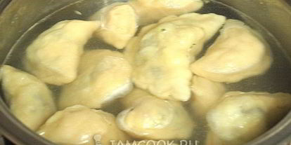 Шаг 8: вареников из теста на кефире с картошкой и грибами