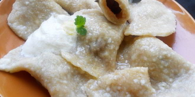 Рецепт вареников из творога с цельнозерновой мукой